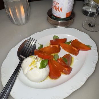Funke - Baratta and persimmon appetizer - Italian Near Me - Beverly Hills, California