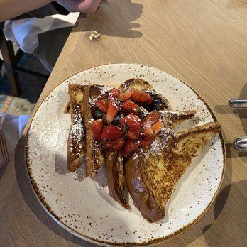 Killen's - Brioche French Toast with fruit and coconut syrup - Southern Near Me - Houston, Texas Killen's - Brioche French Toast with fruit and coconut syrup - Southern Near Me - Houston, Texas