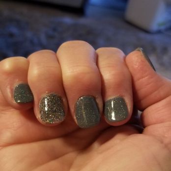 Roosevelt Nails Bar - Nail Salons Near Me - Seattle, Washington