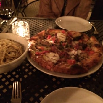 Coltivare - Chicken, la quercia prosciutto pizza and we added mozzarella. Also got Black pepper spaghetti and parmigiano - Italian Near Me - Houston, Texas Coltivare - Chicken, la quercia prosciutto pizza and we added mozzarella. Also got Black pepper spaghetti and parmigiano - Italian Near Me - Houston, Texas