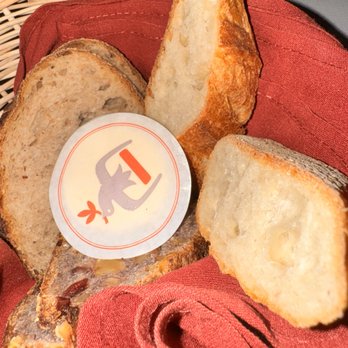 Le Diplomate - Bread basket (pain y burre, if I remember FRE101 from school) - Brasseries Near Me - Washington, DC, District of Columbia