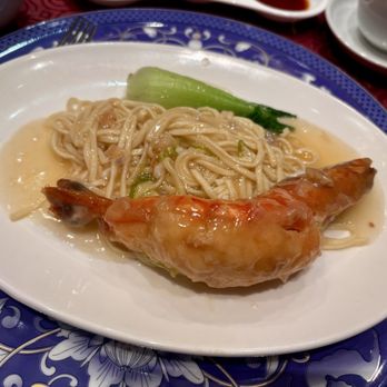 Summer Palace - Efu noodles with king prawn - Food Near Me - Manila, NCR