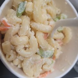 Smoked Out Sandwiches - Really tasty mac salad. $5. (And had the usual banh mi).