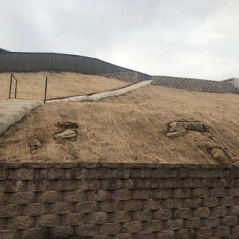 EZ Green Landscaping - Underlay before bark applied - Landscaping Near Me - Sacramento, California EZ Green Landscaping - Underlay before bark applied - Landscaping Near Me - Sacramento, California