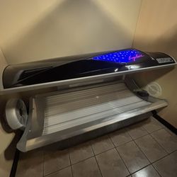 Sun Tan City - Tanning bed