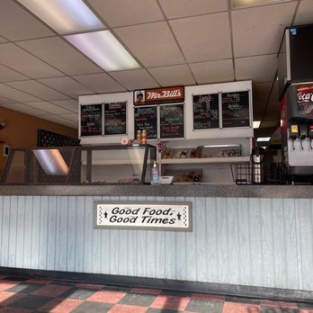 Mr Bill S Donuts 22 Photos 27 Reviews Donuts 138 N Woodland Blvd Deland Fl Phone Number Yelp