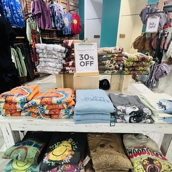 Earthbound Trading - Gemstones & Minerals Near Me - Miami, Florida