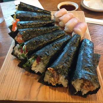 Kats Sushi - Spicy unagi, Hawaiian, scallop, California and 4 pc hamachi nigiri!!! - Sushi Bars Near Me - Honolulu, Hawaii