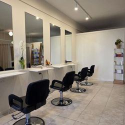 Head Spa - Where you get your hair blow dry. Extremely nice and clean.