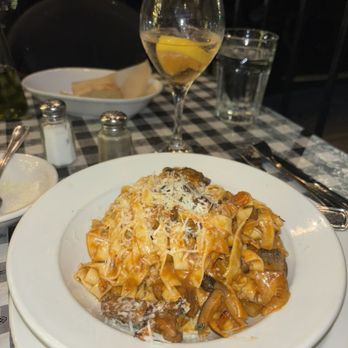 Riccardo Enoteca - Italian Near Me - Chicago, Illinois Riccardo Enoteca - Italian Near Me - Chicago, Illinois