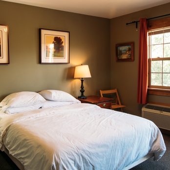 River Run Lodge - Bed & Breakfast Near Me - Maupin, Oregon River Run Lodge - Bed & Breakfast Near Me - Maupin, Oregon