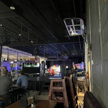 La Plaza Colorado - Stage and game room - Pizza Near Me - Aurora, Colorado La Plaza Colorado - Stage and game room - Pizza Near Me - Aurora, Colorado