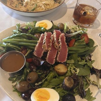 Gary’s Supper Club - Tuna Niçoise salad and Cajun chicken pasta - Supper Clubs Near Me - Lakeville, Minnesota