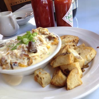 Roosevelt Room - Scramble with potatoes - American Near Me - Quinault, Washington