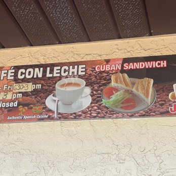 Mambos Cafe - Dominican Near Me - Tampa, Florida