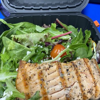 Henry's - Grilled Salmon Salad to go - New American Near Me - Wilmington, North Carolina