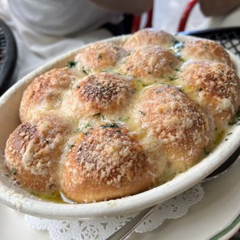 Maison Pickle - Pull Apart Garlic and Parmesan Bread - Cocktail Bars Near Me - New York, New York