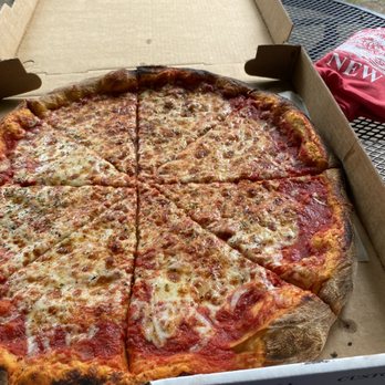 DeFazio's - Pizza Near Me - Troy, New York