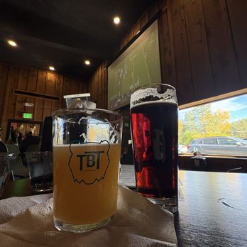 The Bear Trap - Beer Bar Near Me - Big Bear Lake, California
