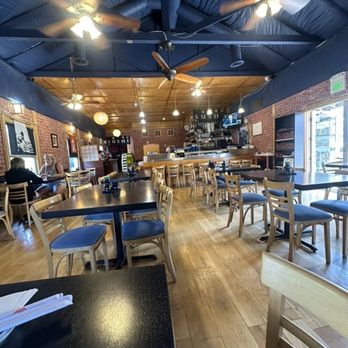 Senro Sushi - Inside - Sushi Bars Near Me - Pleasanton, California Senro Sushi - Inside - Sushi Bars Near Me - Pleasanton, California