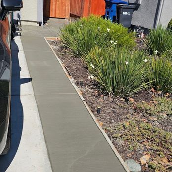 EH Scapes Design - Extension on our driveway - Masonry/Concrete Near Me - San Jose, California EH Scapes Design - Extension on our driveway - Masonry/Concrete Near Me - San Jose, California