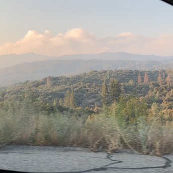 Sierra Meadows Cabins - A cliff on the way to the campground overseeing forests and mountains! - Resorts Near Me - Ahwahnee, California Sierra Meadows Cabins - A cliff on the way to the campground overseeing forests and mountains! - Resorts Near Me - Ahwahnee, California