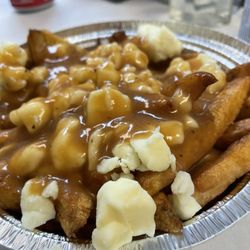 Décarie Hot Dogs