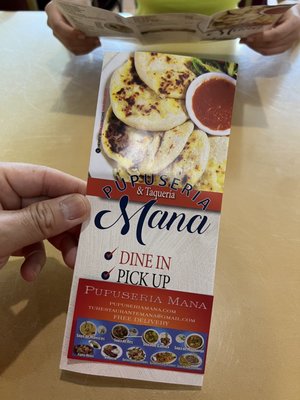 Pupuseria Mana by null