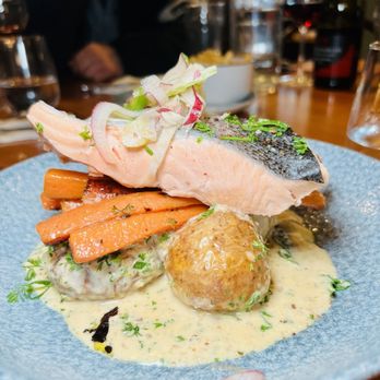 Dux Dine - Poached salmon - Restaurants Near Me - Christchurch, CAN Dux Dine - Poached salmon - Restaurants Near Me - Christchurch, CAN