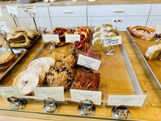 The Little Tart Bakeshop by null