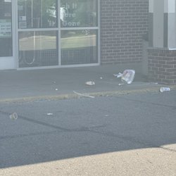 Dollar Tree - HORRIBLE...