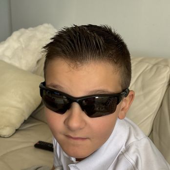 Cool Cuts Barbershop - Barbers Near Me - Hallandale Beach, Florida Cool Cuts Barbershop - Barbers Near Me - Hallandale Beach, Florida