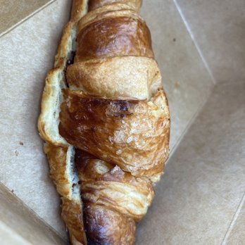 MoonGoat Coffee Roasters - Chocolate croissant - Coffee Roasteries Near Me - Costa Mesa, California MoonGoat Coffee Roasters - Chocolate croissant - Coffee Roasteries Near Me - Costa Mesa, California