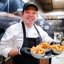 Wahlburgers