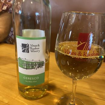 Vines & Rushes Winery - Wineries Near Me - Ripon, Wisconsin Vines & Rushes Winery - Wineries Near Me - Ripon, Wisconsin