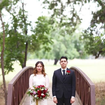 Amour Florist  - Wedding bouquet and boutonniere - Wedding Planning Near Me - Elk Grove, California