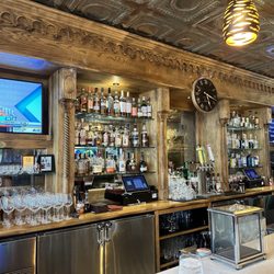 Bia Kitchen - Bar