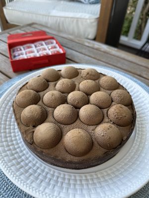 Knipschildt Chocolatier by null