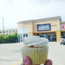 The Cake Box - Vanilla raspberry cupcake with white chocolate buttercream.