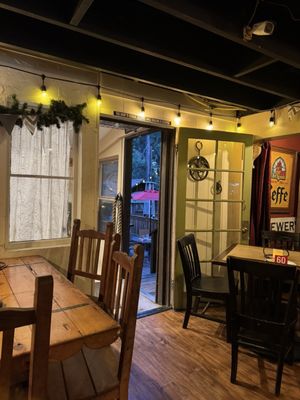 LouEddie's Pizza by null