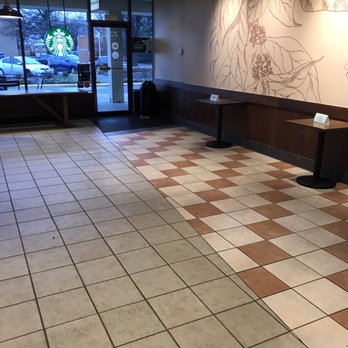 Starbucks - Coffee & Tea Near Me - Herndon, Virginia