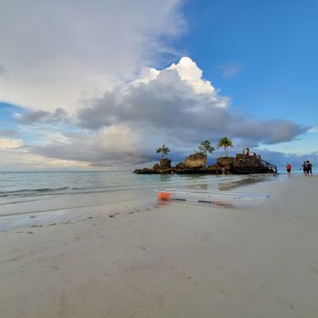 White Beach - Beaches Near Me - Malay, AKL