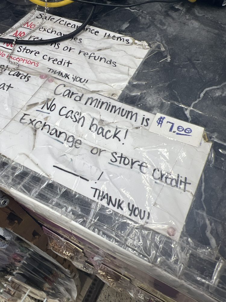 DAWA BEAUTY SUPPLIES Updated September 2024 5775 Crain Hwy, Upper