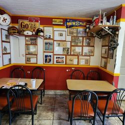 Karock's Restaurant - Tables