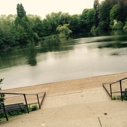 Ostpark - Teich mit Steg