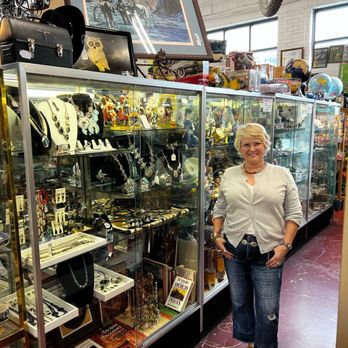 CAPITAL CITY ANTIQUE MALL - Updated February 2026 - 229 Photos & 77 ...