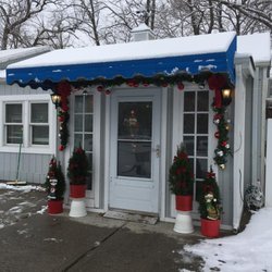 PE&DD Seafood's Little Fish Shop