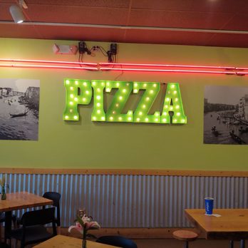 Vitta Pizza Canal Park - Pizza Near Me - Duluth, Minnesota Vitta Pizza Canal Park - Pizza Near Me - Duluth, Minnesota