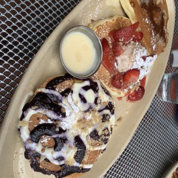 Snooze, an A.M. Eatery - Signature Flight - Breakfast & Brunch Near Me - Tempe, Arizona Snooze, an A.M. Eatery - Signature Flight - Breakfast & Brunch Near Me - Tempe, Arizona
