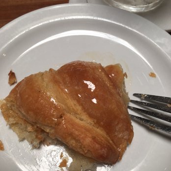 Cheddar's Scratch Kitchen - Honey Butter Croissants - American Near Me - Slidell, Louisiana Cheddar's Scratch Kitchen - Honey Butter Croissants - American Near Me - Slidell, Louisiana